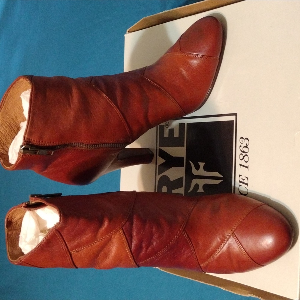 Frye Ava Shootie Bootie size 7